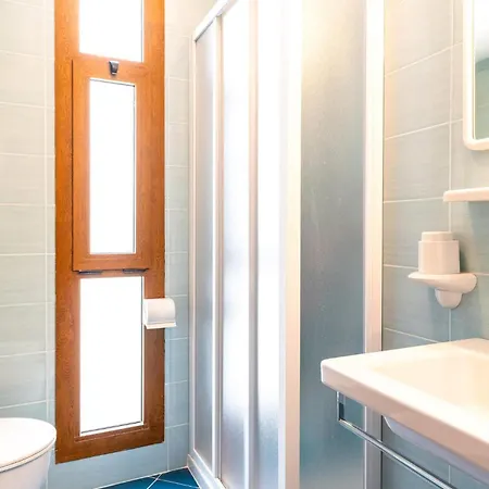 1 Bedroom Awesome In * بيبيوني